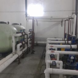 游泳池净水器