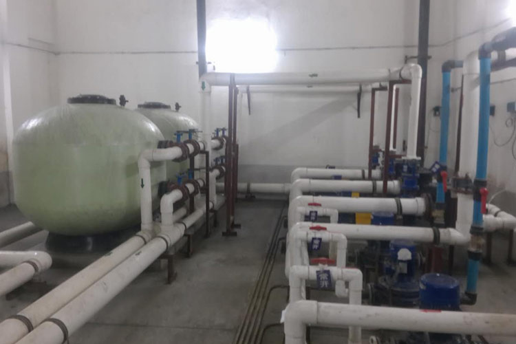 游泳池净水器